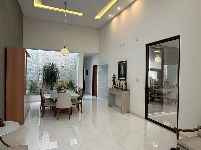 Casa 4 quartos e 4 banheiros, à venda, no bairro Clériston Andrade em Paulo Afonso