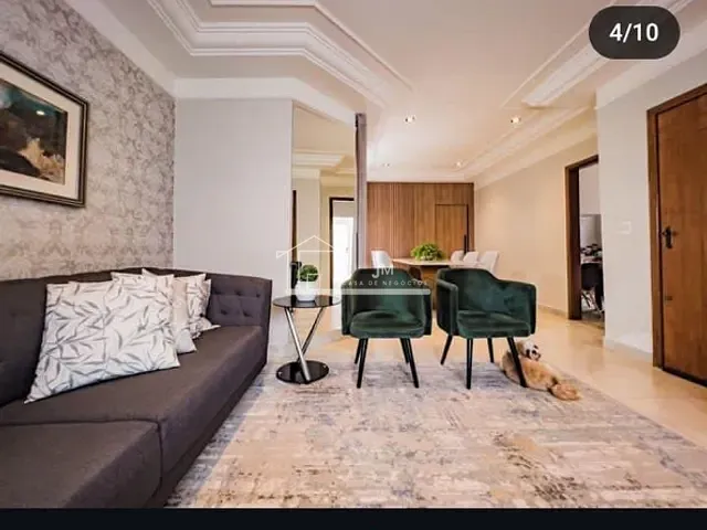Casa com 250m² 3 quartos e 2 banheiros, à venda, no bairro Jardim Karaíba em Uberlândia
