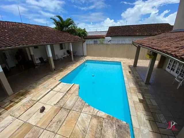 Casa 4 quartos e 4 banheiros, à venda, no bairro Cibratel II em Itanhaém