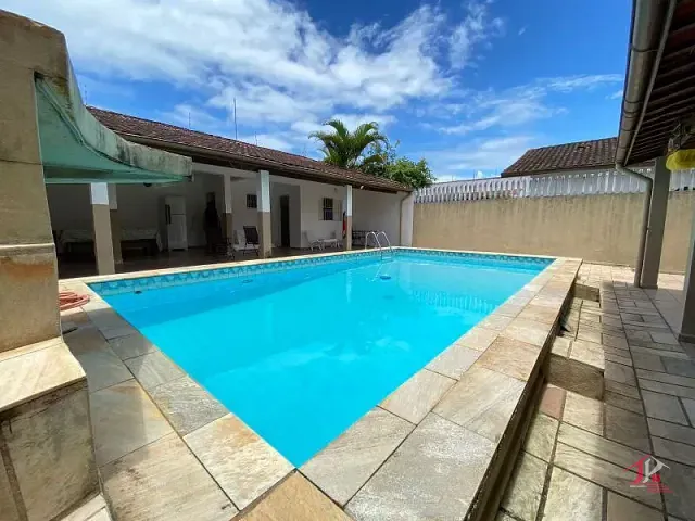 Casa 4 quartos e 4 banheiros, à venda, no bairro Cibratel II em Itanhaém