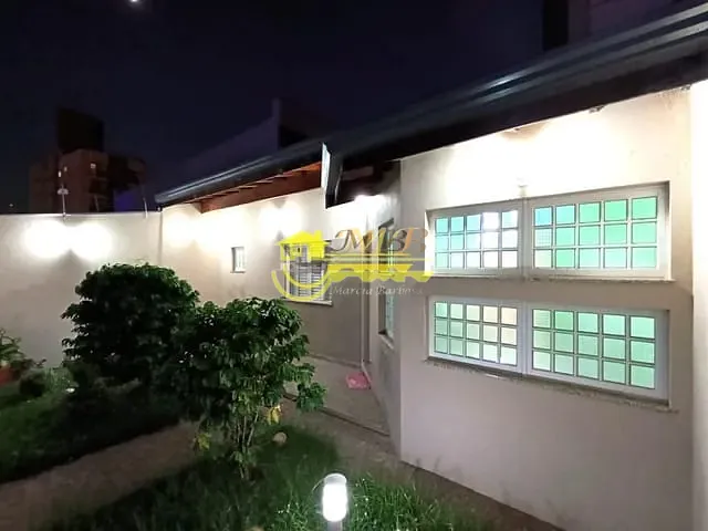 Casa com 183m² 2 quartos e 2 banheiros, à venda, no bairro Jardim Brasil em Campinas
