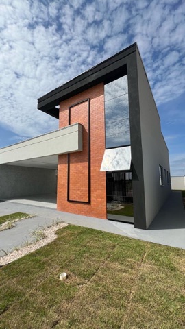 Casa com 300m² 3 quartos e 2 banheiros, à venda, no bairro Residencial Riviera Suíça I em Sinop