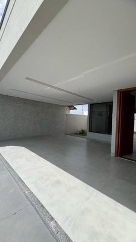 Casa com 300m² 3 quartos e 2 banheiros, à venda, no bairro Residencial Riviera Suíça I em Sinop