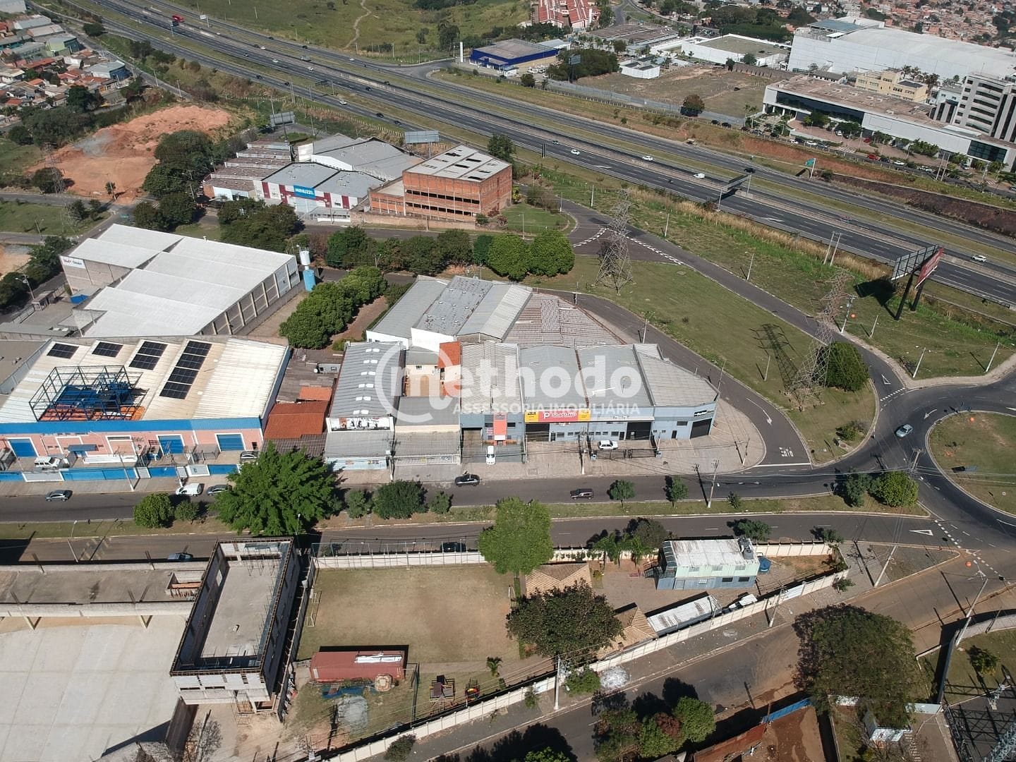 Casa, 4 quartos, 200 m² - Foto 9