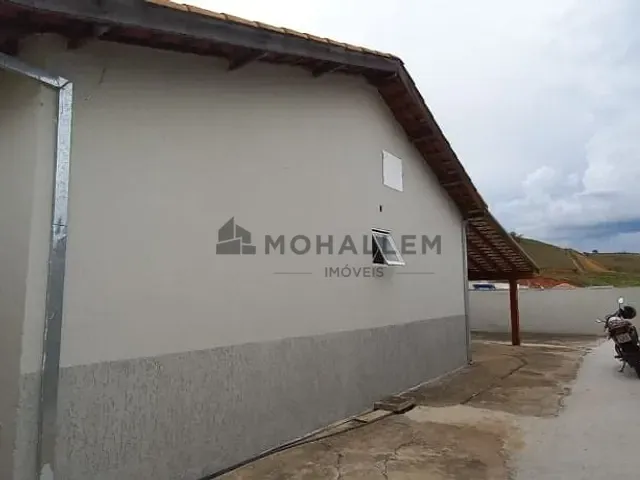 Casa com 200m² 2 quartos e 1 banheiro, à venda, no bairro Loteamento Santa Terezinha em Itajubá