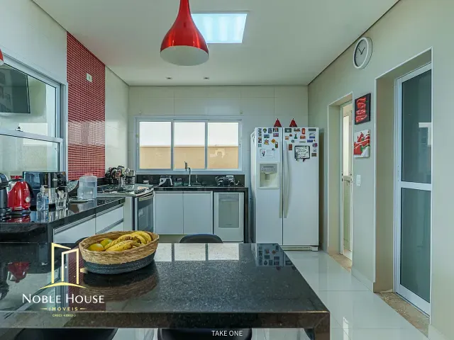 Casa 3 quartos e 5 banheiros, à venda, no bairro Bosque em Vinhedo