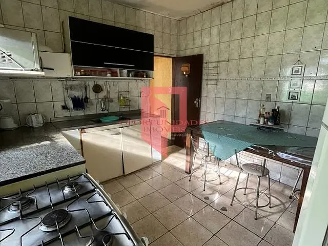 Casa com 311m² 8 quartos e 4 banheiros, à venda, no bairro Graça em Belo Horizonte