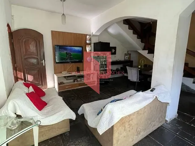 Casa com 311m² 8 quartos e 4 banheiros, à venda, no bairro Graça em Belo Horizonte