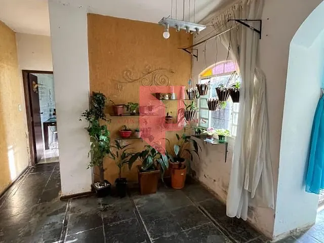 Casa com 311m² 8 quartos e 4 banheiros, à venda, no bairro Graça em Belo Horizonte
