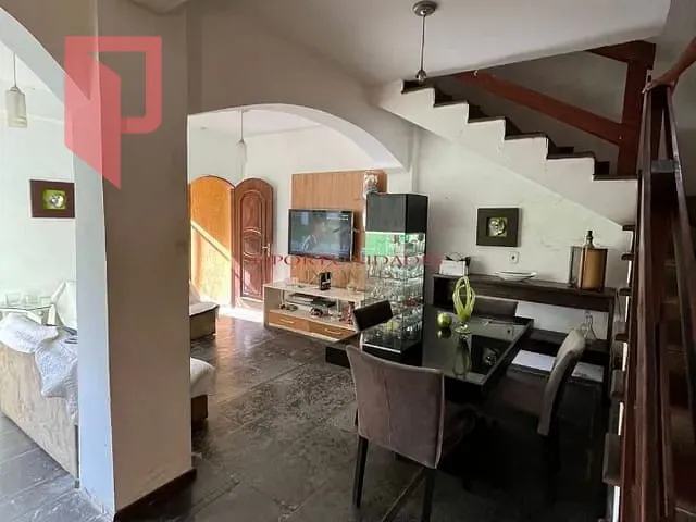 Casa com 311m² 8 quartos e 4 banheiros, à venda, no bairro Graça em Belo Horizonte
