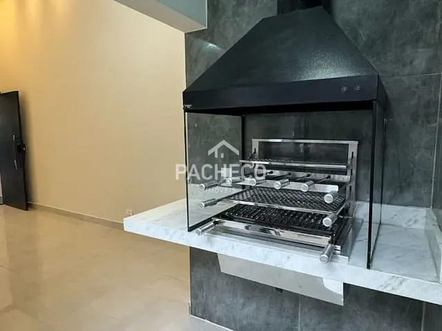 Casa com 125m² 3 quartos e 2 banheiros, à venda, no bairro Planalto do Sol em Santa Bárbara d'Oeste