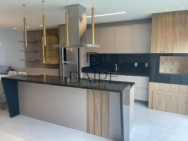 Casa 2 quartos e 2 banheiros, à venda, no bairro Centro em Xangri-Lá