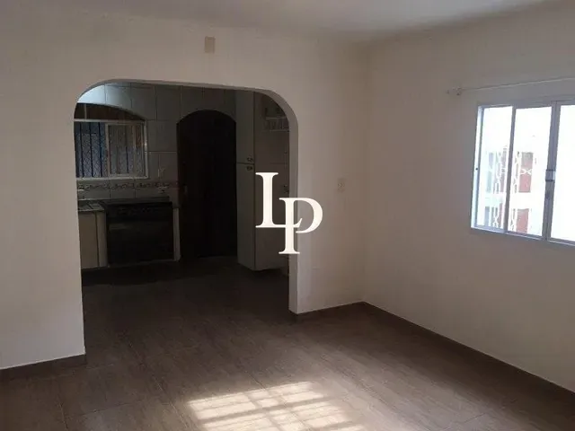 Casa com 156m² 3 quartos e 2 banheiros, à venda, no bairro Vila Sao Pedro em Santo André