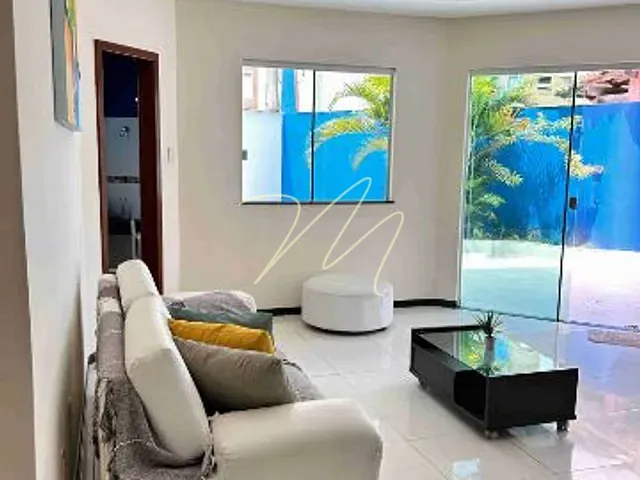 Casa com 480m² 5 quartos e 3 banheiros, à venda ou para alugar, no bairro Nossa Senhora da Vitória em Ilhéus