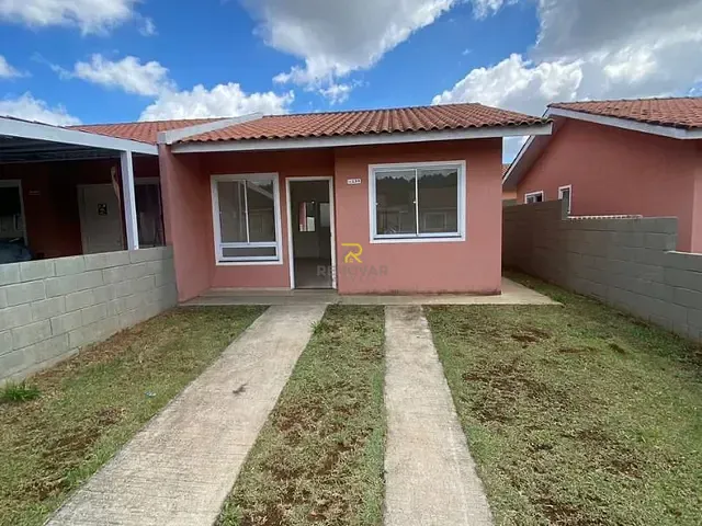 Casa com 126m² 2 quartos e 1 banheiro, para alugar, no bairro Núcleo Habitacional 2000 em Guarapuava