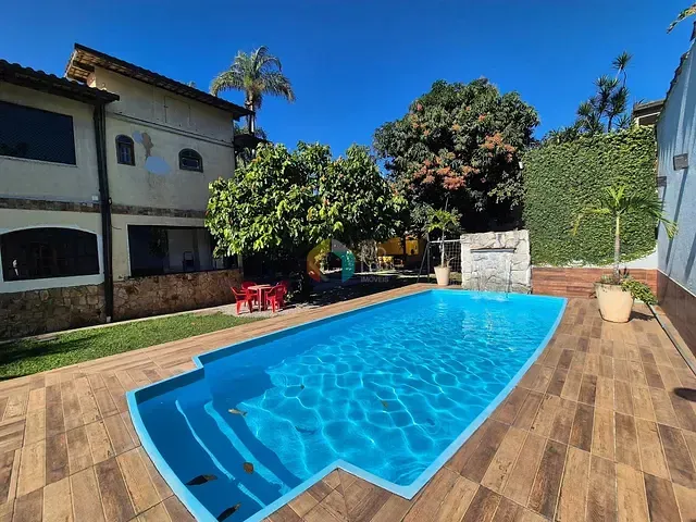 Casa com 650m² 6 quartos e 4 banheiros, à venda, no bairro Vargem Grande em Rio de Janeiro