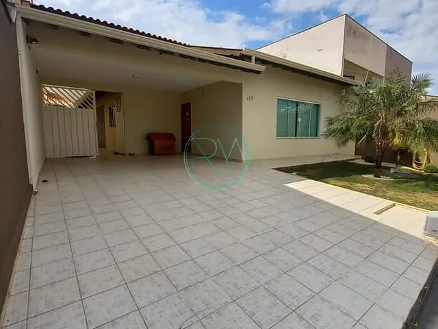 Casa com 300m² 3 quartos e 3 banheiros, à venda, no bairro Portal de Versalhes 2 em Londrina