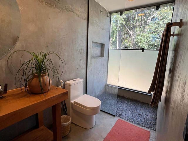 Casa 3 quartos e 1 banheiro, à venda, no bairro Secretário em Petrópolis