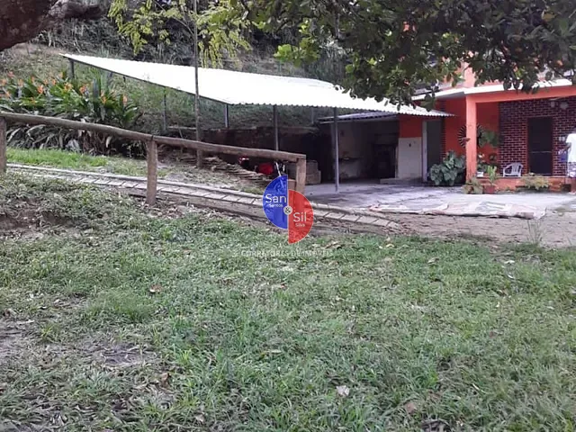 Casa com 1495m² 6 quartos e 1 banheiro, à venda, no bairro Praia de Olaria (Guia de Pacobaíba) em Magé