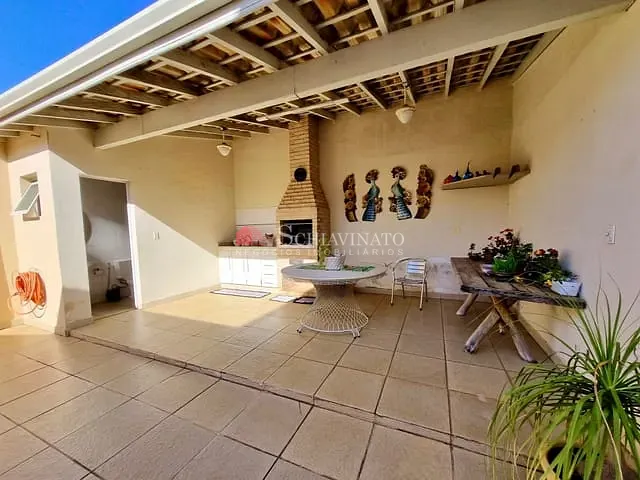 Casa 3 quartos e 2 banheiros, à venda, no bairro Água Branca em Piracicaba