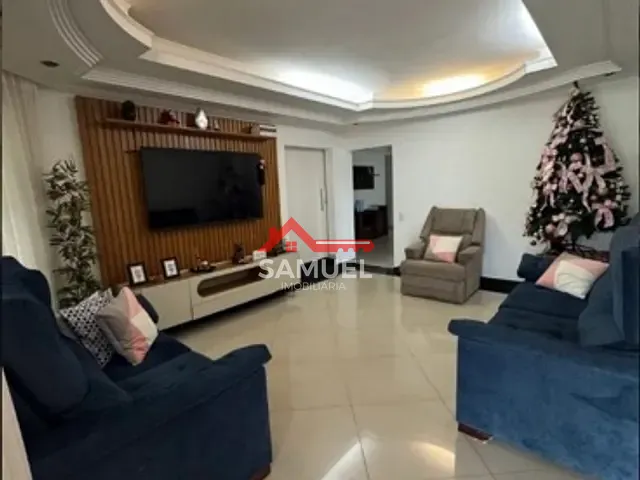 Casa com 800m² 5 quartos e 2 banheiros, à venda, no bairro Setor Habitacional Vicente Pires em Brasília