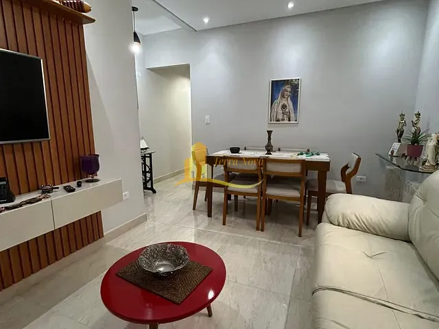 Sobrado com 68m² 2 quartos e 1 banheiro, à venda, no bairro Ocian em Praia Grande