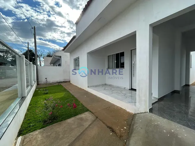 Casa 2 quartos e 3 banheiros, para alugar, no bairro Barbosa em Siqueira Campos