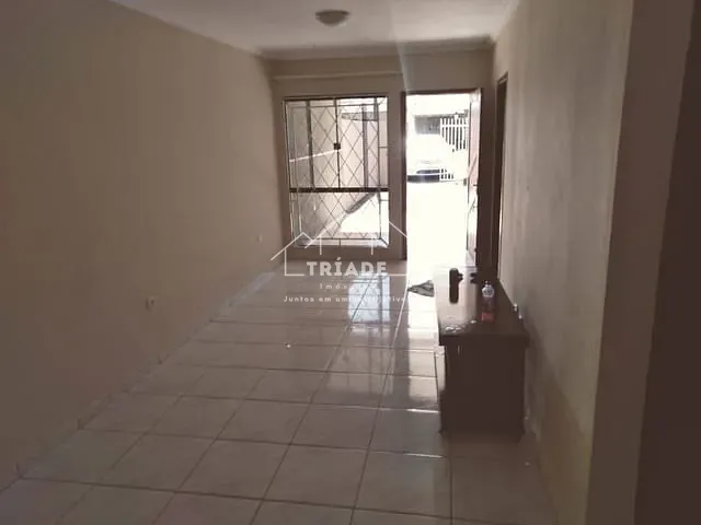 Casa com 225m² 3 quartos e 1 banheiro, à venda, no bairro Capela Velha em Araucária