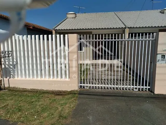 Casa com 225m² 3 quartos e 1 banheiro, à venda, no bairro Capela Velha em Araucária