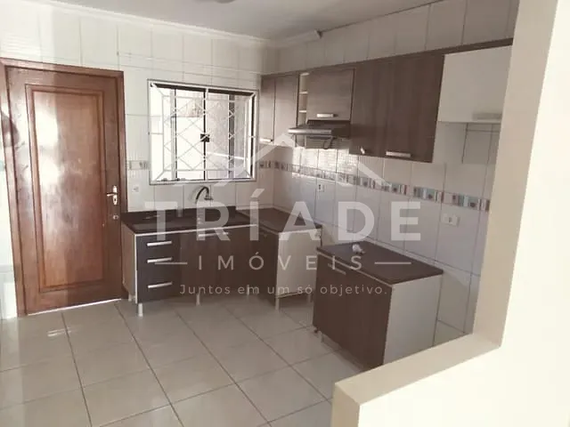 Casa com 225m² 3 quartos e 1 banheiro, à venda, no bairro Capela Velha em Araucária