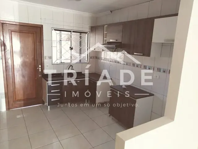 Casa com 225m² 3 quartos e 1 banheiro, à venda, no bairro Capela Velha em Araucária