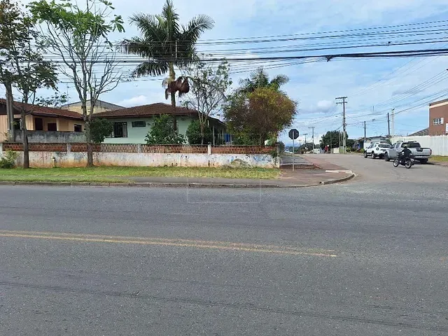 Casa com 136m² 4 quartos e 4 banheiros, à venda, no bairro Roça Grande em Colombo