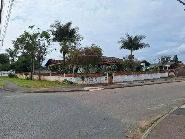 Casa com 136m² 4 quartos e 4 banheiros, à venda, no bairro Roça Grande em Colombo