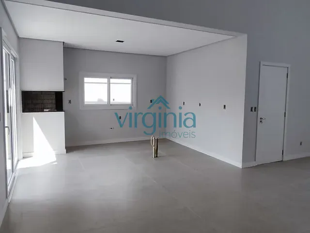 Casa 3 quartos e 3 banheiros, à venda, no bairro Jardim Mauá em Novo Hamburgo