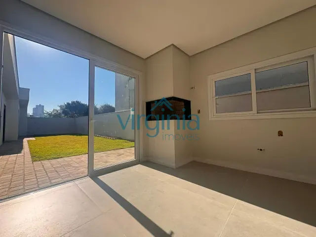 Casa 3 quartos e 3 banheiros, à venda, no bairro Jardim Mauá em Novo Hamburgo