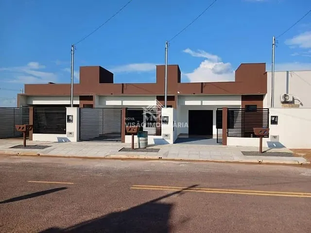 Casa com 116m² 1 quarto e 1 banheiro, à venda, no bairro Parque do Lago em Sinop