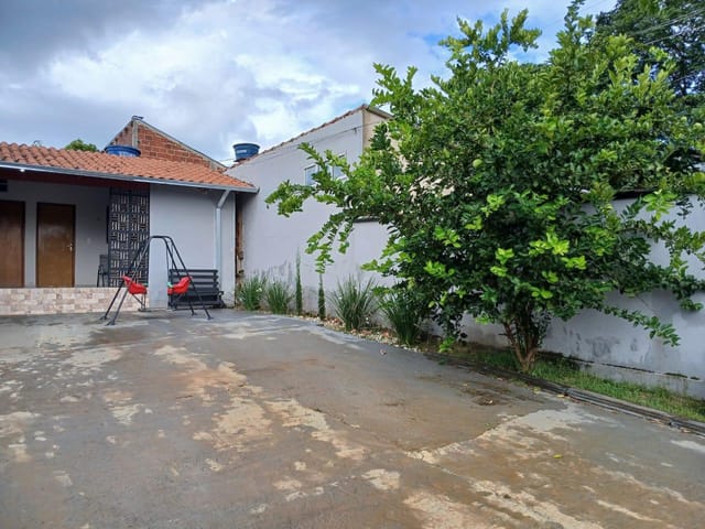 Casa 2 quartos e 2 banheiros, à venda, no bairro casa em Abadiânia