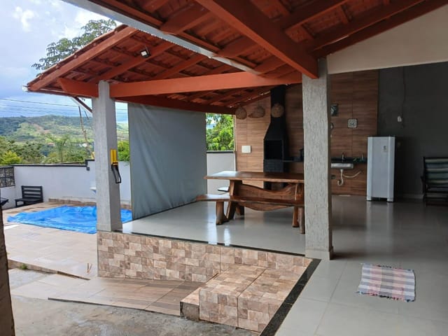 Casa 2 quartos e 2 banheiros, à venda, no bairro casa em Abadiânia