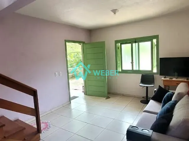 Casa com 400m² 2 quartos e 2 banheiros, para alugar, no bairro Jardim Maua em Novo Hamburgo