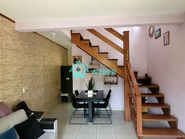 Casa com 400m² 2 quartos e 2 banheiros, para alugar, no bairro Jardim Maua em Novo Hamburgo