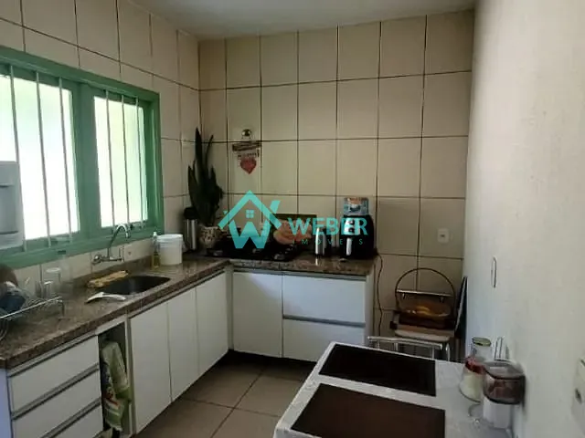 Casa com 400m² 2 quartos e 2 banheiros, para alugar, no bairro Jardim Maua em Novo Hamburgo