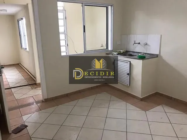 Casa com 150m², para alugar, no bairro Vila Gomes Cardim em São Paulo
