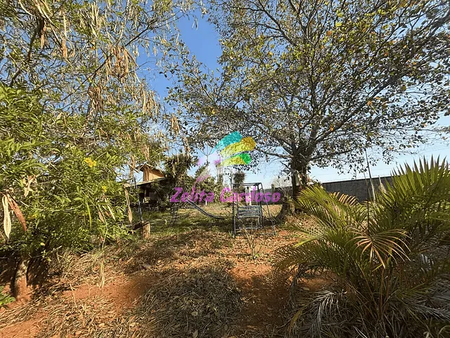 Casa com 2000m² 8 quartos e 3 banheiros, à venda, no bairro Condomínio Vale do Ouro em Ribeirão das Neves