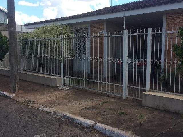 Foto do Casa - Casa à venda 5 Quartos, 2 Suites, 442M², Jardim Induberaba, Uberaba - MG | ZUCATO IMOBILIARIA LTDA
