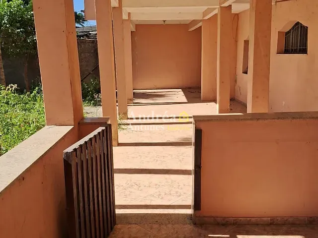 Casa com 600m² 6 quartos e 2 banheiros, à venda, no bairro Palmeiras em Cabo Frio