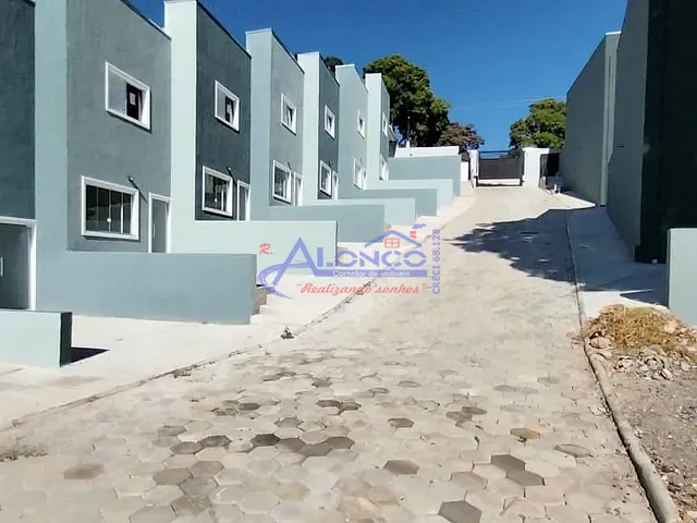 Casa 2 quartos e 1 banheiro, à venda, no bairro Jardim Olimpia em Santa Branca