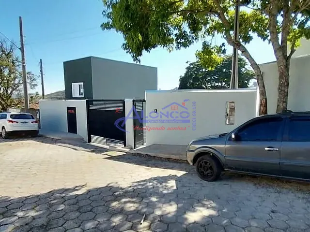 Casa 2 quartos e 1 banheiro, à venda, no bairro Jardim Olimpia em Santa Branca