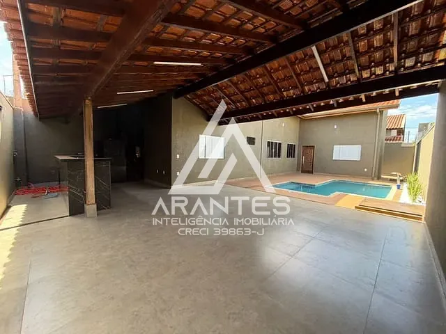 Casa 2 quartos e 2 banheiros, à venda, no bairro Jardim Planalto em Barretos
