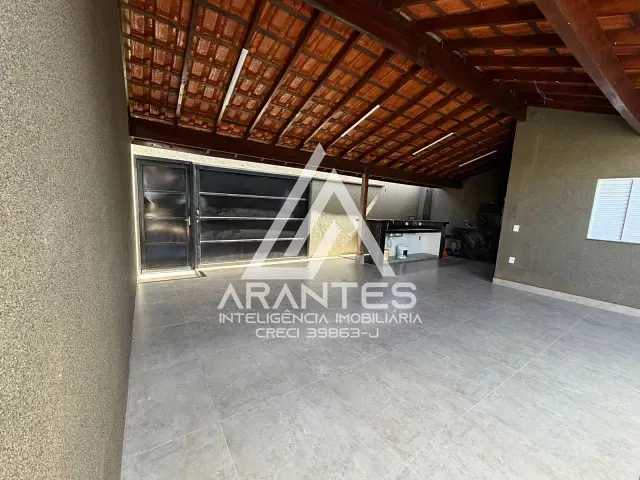 Casa 2 quartos e 2 banheiros, à venda, no bairro Jardim Planalto em Barretos