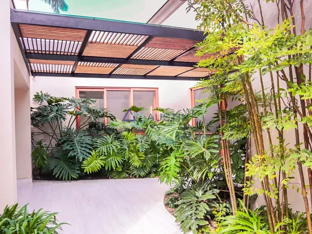 Casa com 480m² 3 quartos e 4 banheiros, à venda, no bairro Jardim América em São Paulo